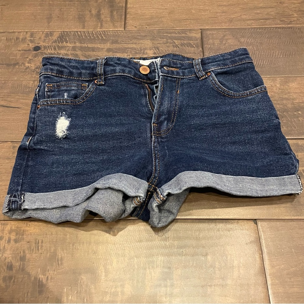Bershka Blue Dark Wash Jean Shorts size 4